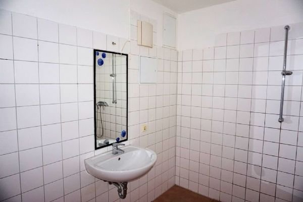 Hauptgebäude eine Wohnung EG (9)