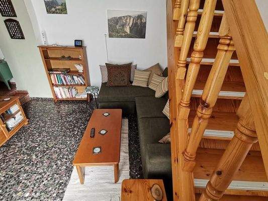 Kreta, Kritsa: Drei-stöckiges Dorfhaus mit zwei Schlafzimmern und schöner Aussicht