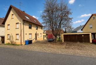 Straßenansicht