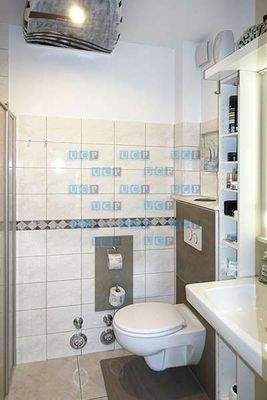 BE5C6D54-D6F4-4473-9F4F-FA4A79