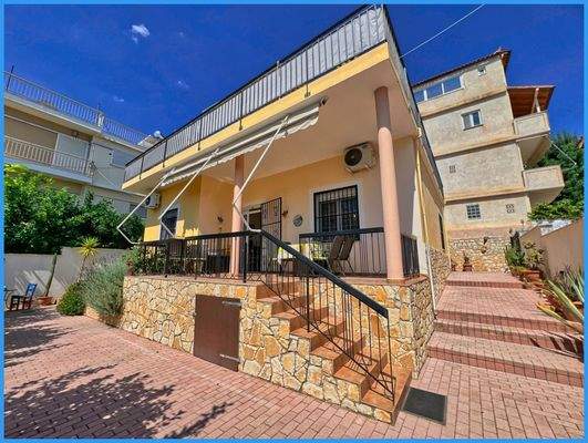 8d435ab35441400a8ad32ca20b3e11b6-original