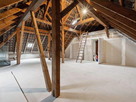 Große Ausbaureserve DG