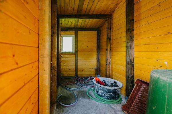 Gartenhaus Holz innen