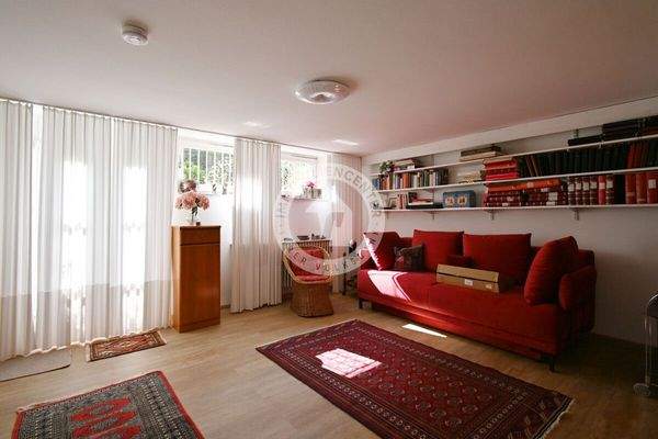 Mehrzweckraum KG (Blick 1)