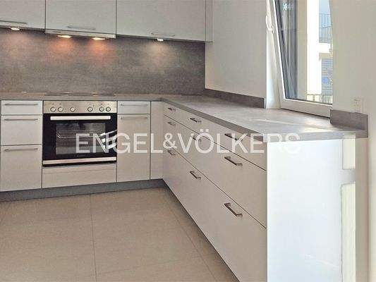 Einbauküche inklusive ! (Beispielbild)