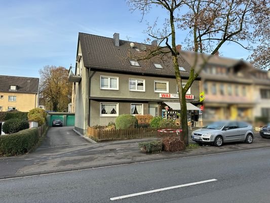 Straßenansicht