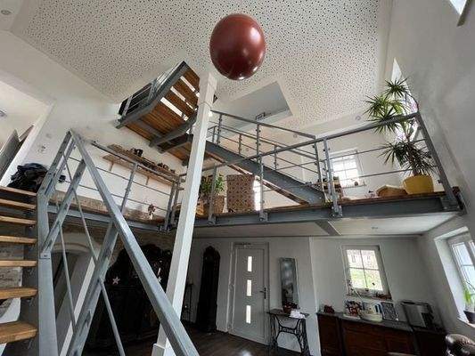 Eingang Galerie Treppe EG