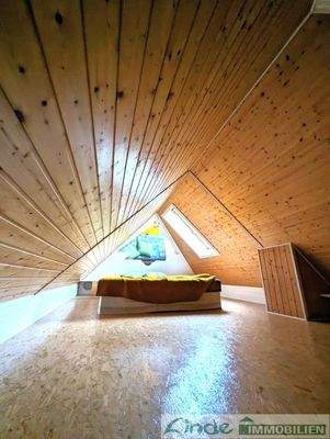 ausgebauter Spitzboden als Schlafbereich