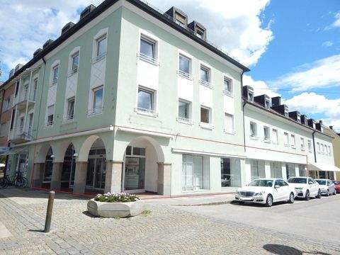 Freilassing Ladenlokale, Ladenflächen 