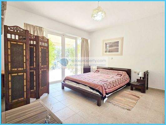 ff982129e41a4af8bb9de2b7344005b6-original