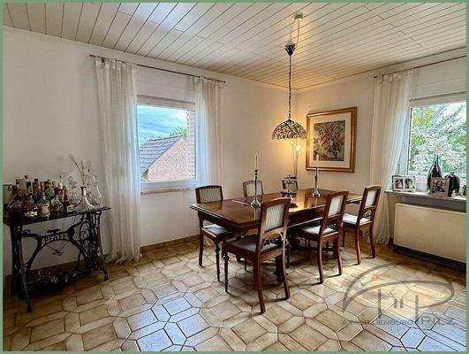 Wohn - & Esszimmer EG