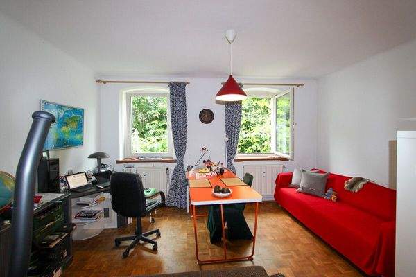 Wohnzimmer Nebengebäude EG