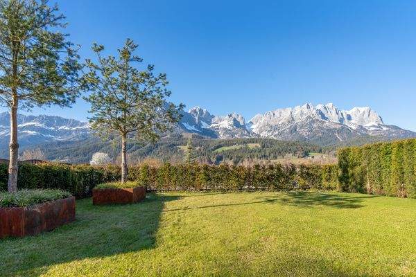 GARTEN MIT KAISERBLICK