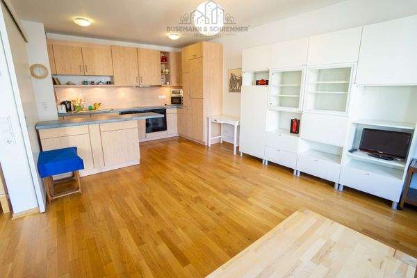 Wohnzimmer und Küche