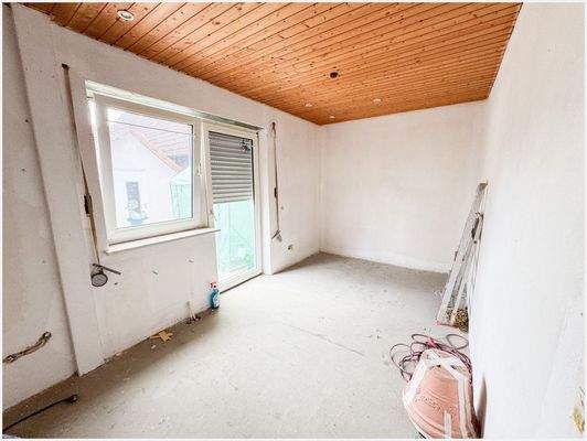 Wohnung im Hinterhaus (1. OG)