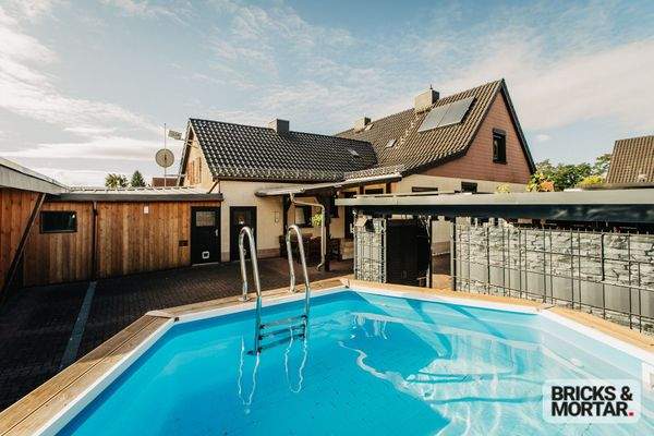 Holz-Pool