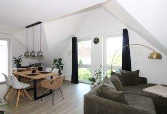 Wohn- und Essbereich weitere Perspektive DG