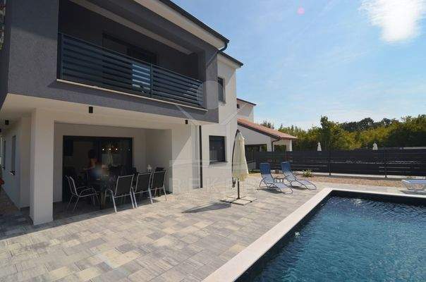 Magische Momente auf der überdachten Terrasse