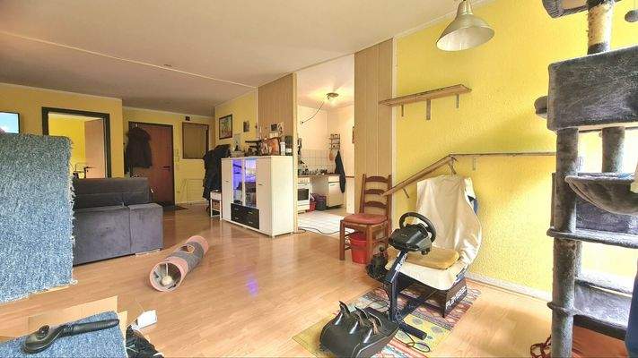 EH 1 - UG links - Blick aus dem Essbereich