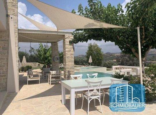 Kreta, Pitsidia - Villa mit fantastischem Berg- und Dorfblick zum Verkauf