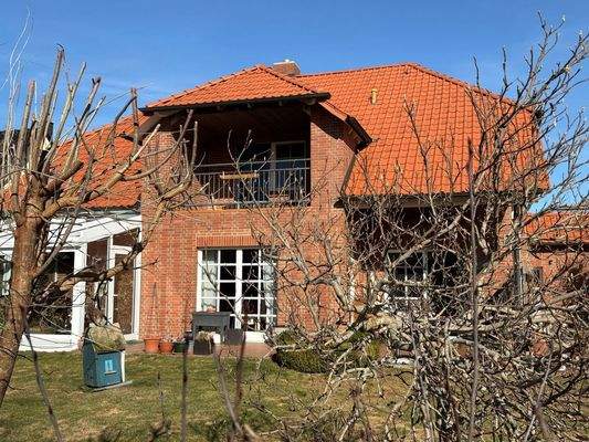 Rückseite Immobilie Negast