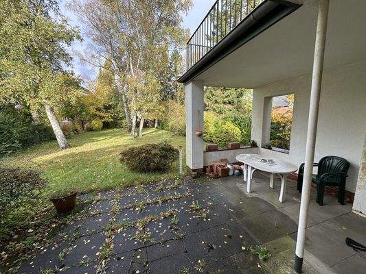 überdachte Terrasse
