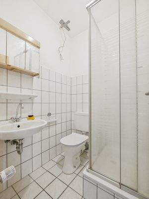 Bad an Zimmer 1