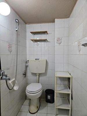 Kreta, Sisi: Erdgeschosswohnung im Dorfzentrum zu verkaufen