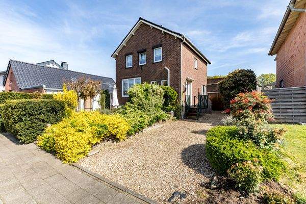 20250414, Ahornstrasse 20, Selfkant DE, Quaden Mak