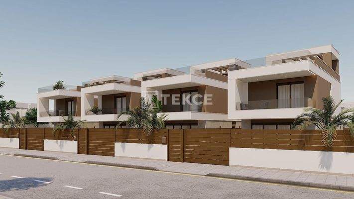 Villas with Pool and Custom Interiors in Pilar de la Horadada