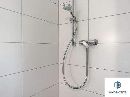 Detailaufnahme Duscharmatur