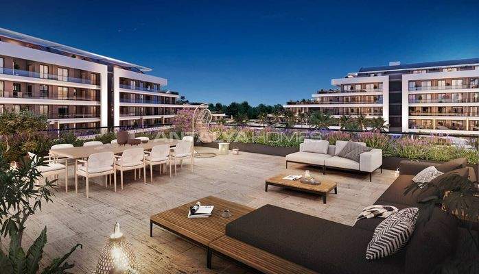 Apartments in a Complex near the Beach in Antalya Kundu