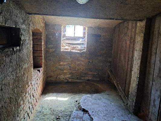 Kellerraum 3.jpg