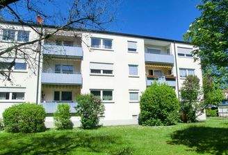 Wohnung 2.OG mit Balkon