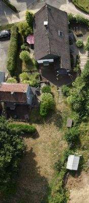 Ansicht vom gesamten Grundstück 