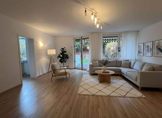 Wohnbereich mit Terrassenzugang