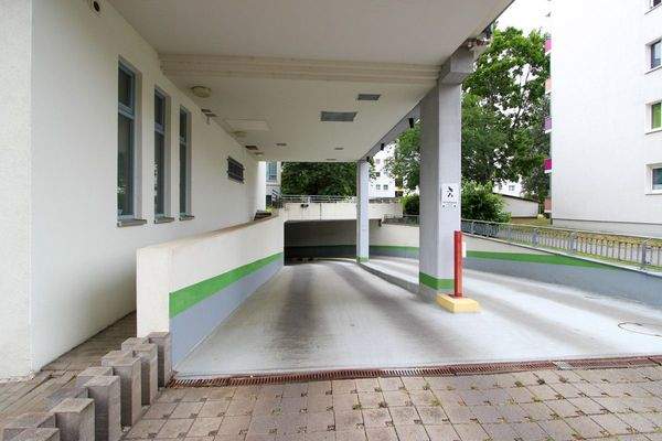 Einfahrt Tiefgarage