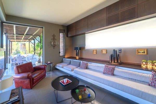 Kreta, Tria Monastiria: Luxuriöse Villa mit 7 Schlafzimmern und Meerblick zu verkaufen