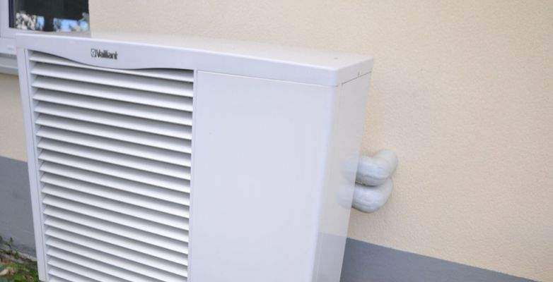 Hocheffiziente Luft- Wärmepumpe