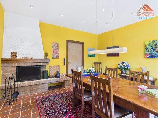 EG - Esszimmer Bild 2