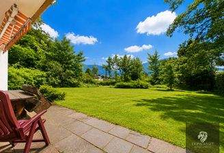 Terrasse „KI-bearbeitet“