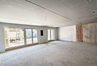 Wohnzimmer u. Zimmer Rohbau Top 1A