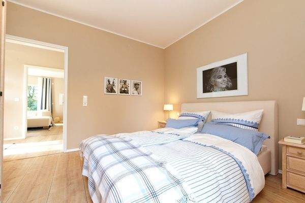 Okal Schlafen Mark Freybott ()