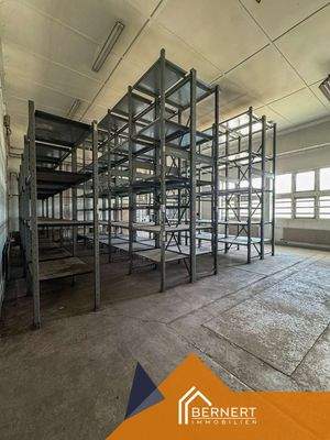 Schwerlastregale im Lager