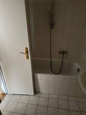 Badezimmer (2)
