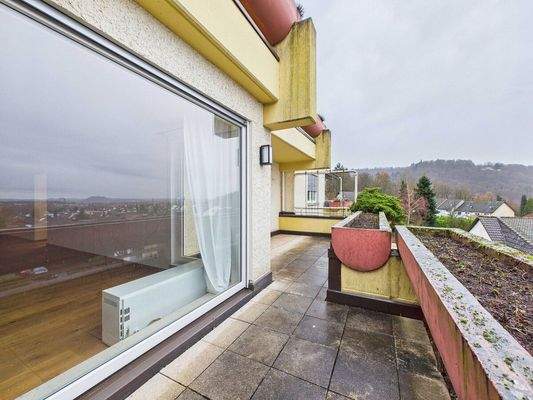 Gepflegte Wohnung mit 2 Balkone in Wallerfangen