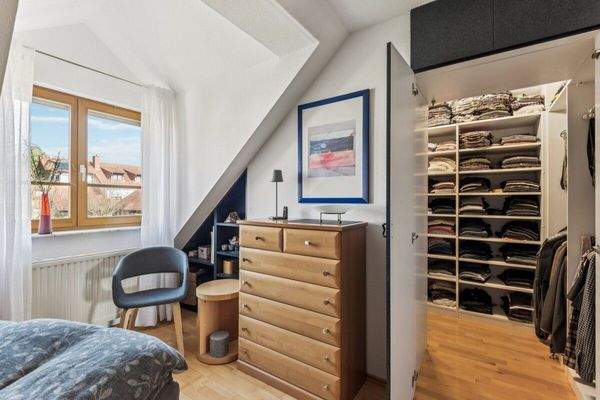 Schlafzimmer 2/Ankleide