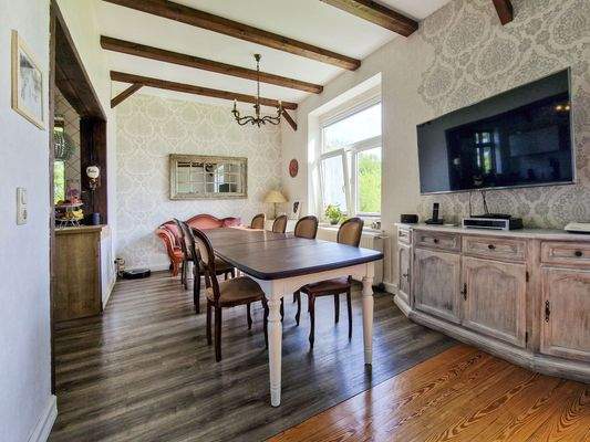 Wohn- und Essbereich Hauptwohnung