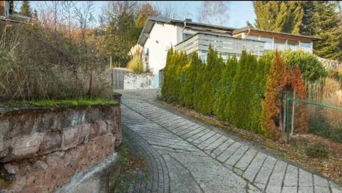 *Freistehendes Einfamilienhaus*großes Grundstück /Bauland*Teilsaniert*Ruhige Lage Frankenholz*