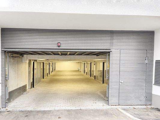 Tiefgaragenzufahrt